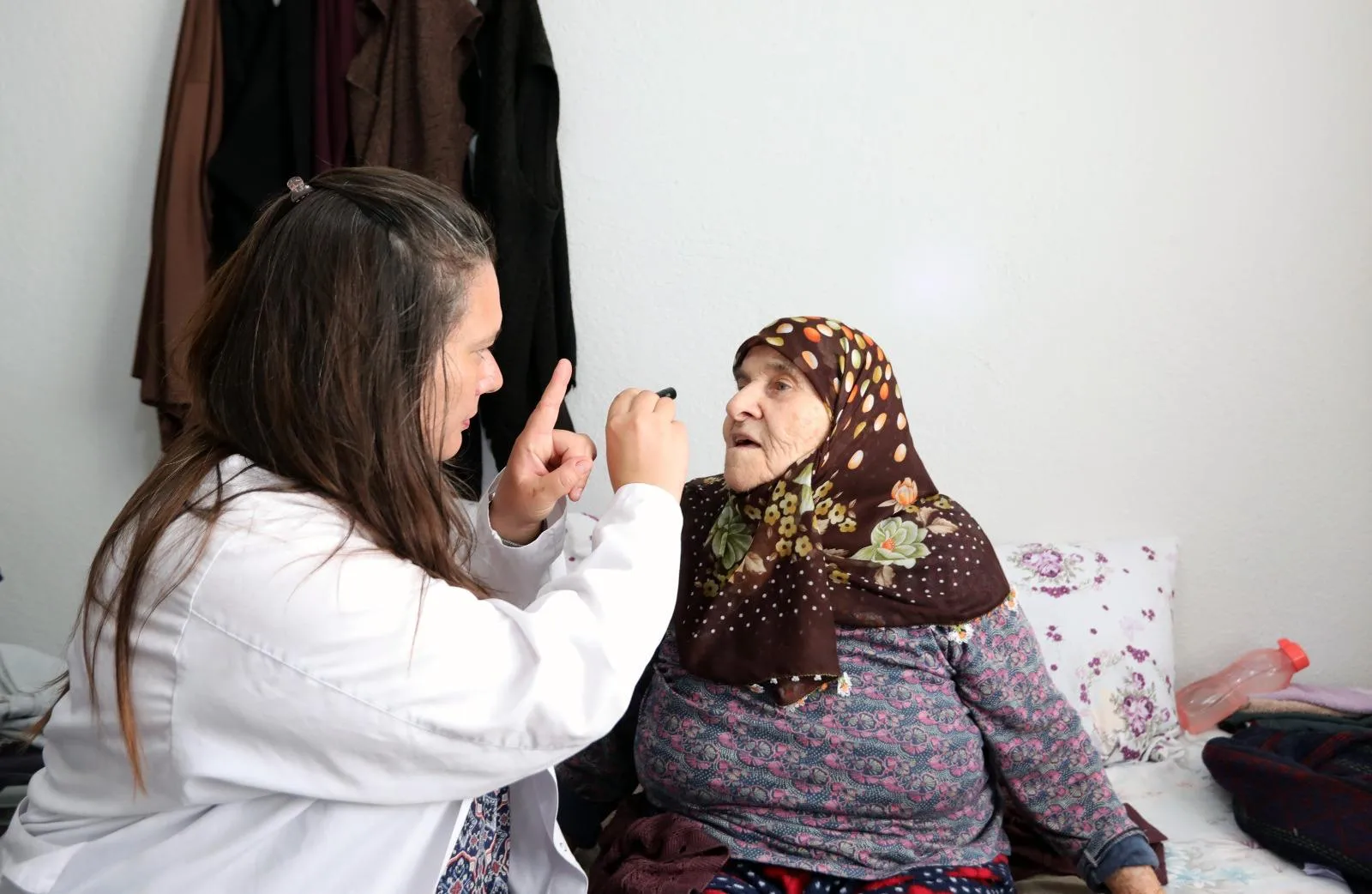 BayraklÄ± Belediyesi SaÄlÄ±k Hizmetleriyle 19 Bin KiÅiye UlaÅtÄ± (3)-1770385984866.webp